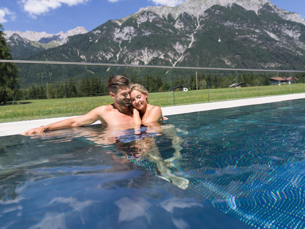 Alpenhotel Karwendel -Adults Only- Leutasch Exterior photo