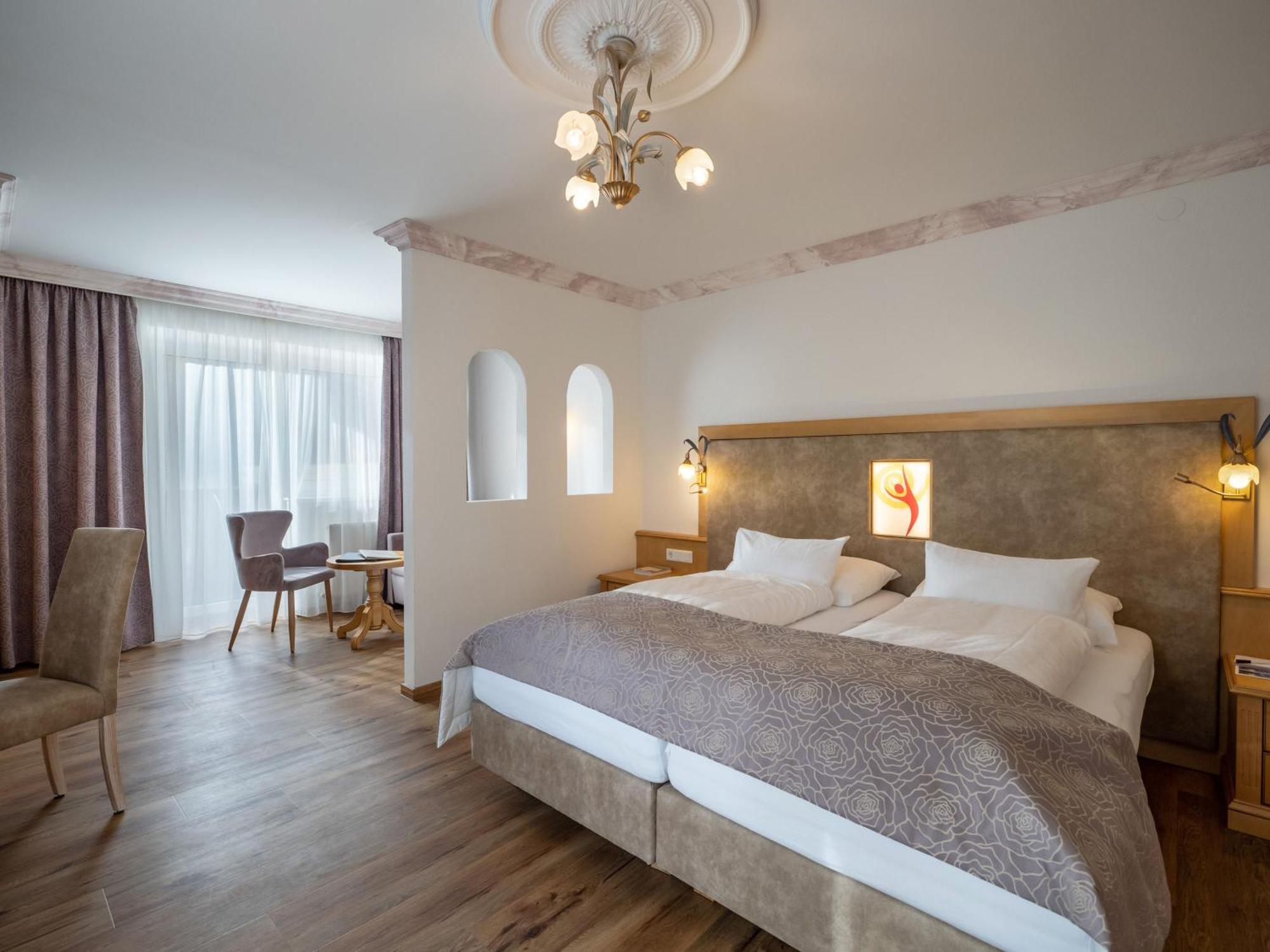 Alpenhotel Karwendel -Adults Only- Leutasch Exterior photo